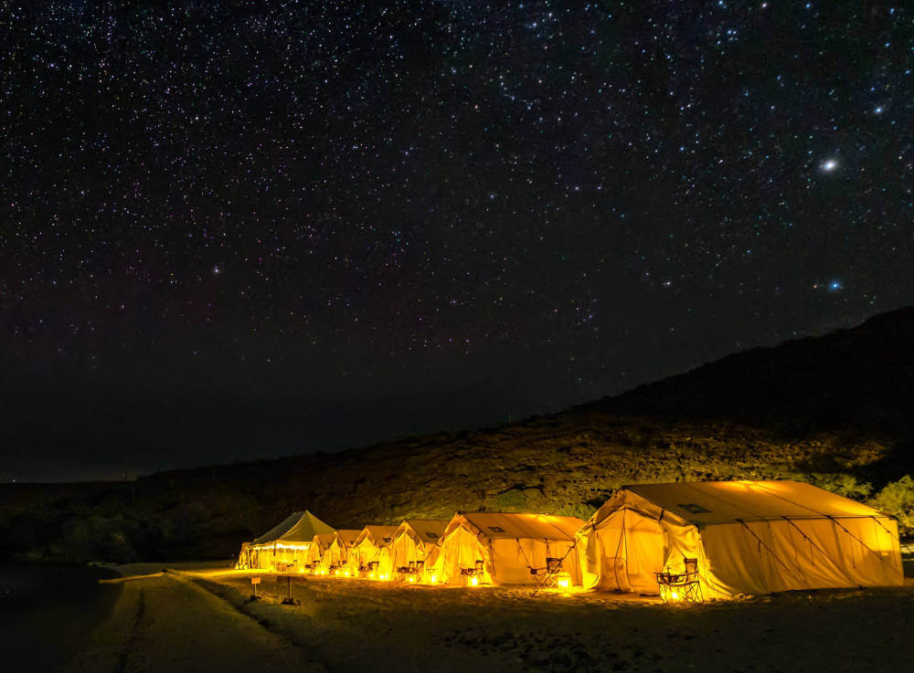 Espiritu Santo Camp at night
