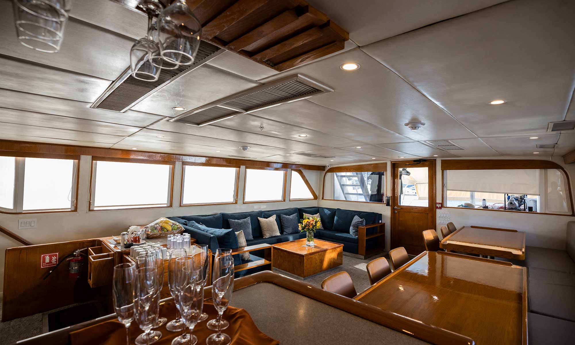 Nautilus Gallant Lady salon
